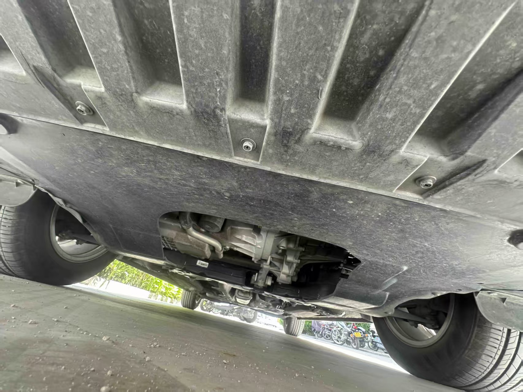 Roewe i5 2024 #12 Roewe i5 2024 image de voiture #12
