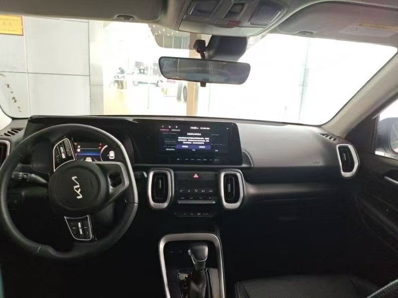 Kia Sonet 2024 image de voiture #6