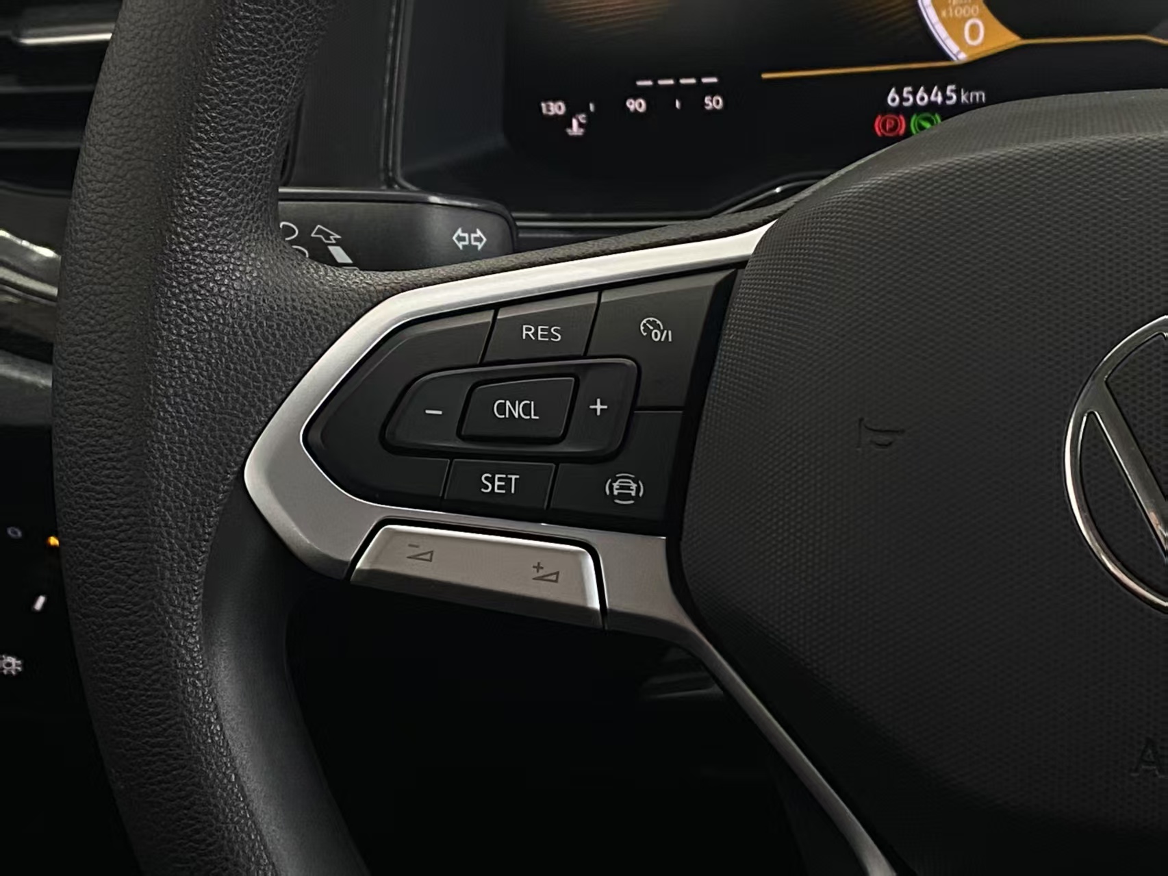 Volkswagen Lavida 2023 car image #14