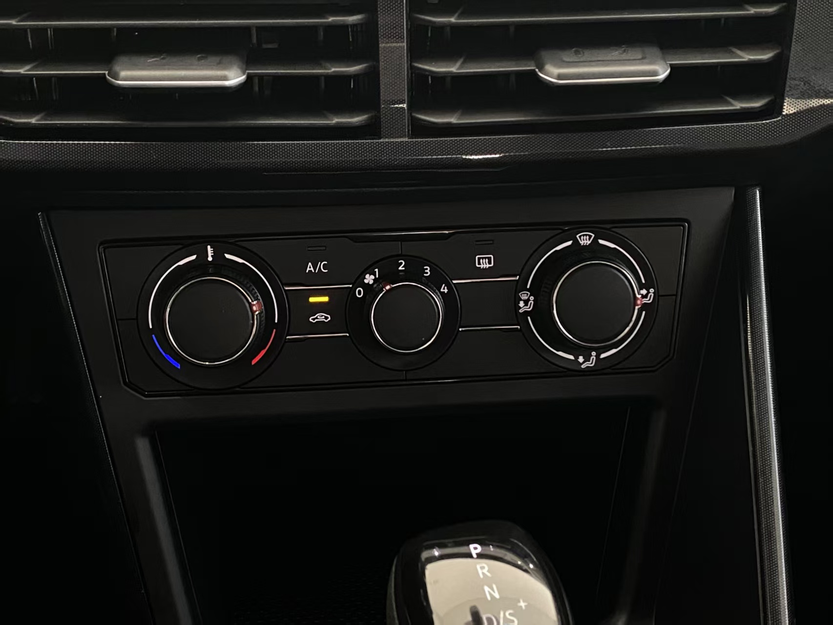 Volkswagen Lavida 2023 car image #6