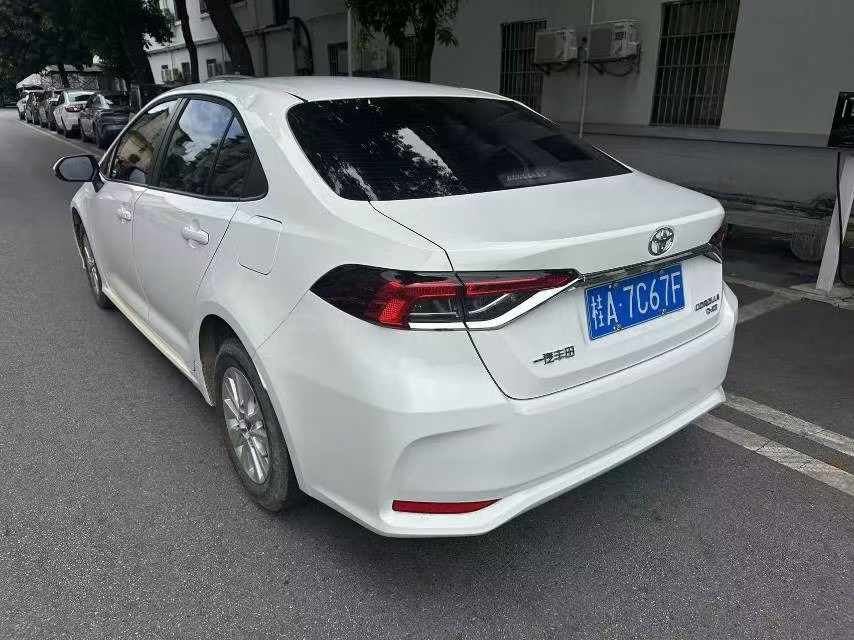 Toyota Corolla 2024 car image #9