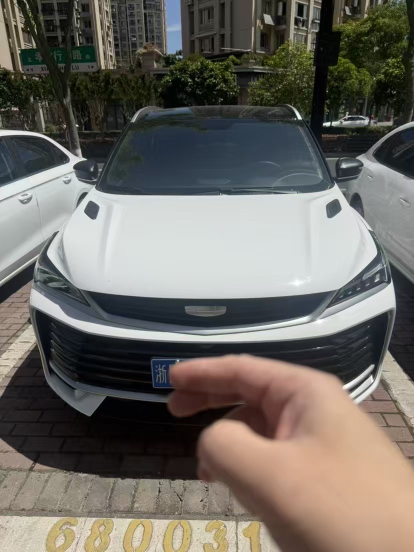 GEELY Coolray 2025 GEELY Coolray 2025 car image