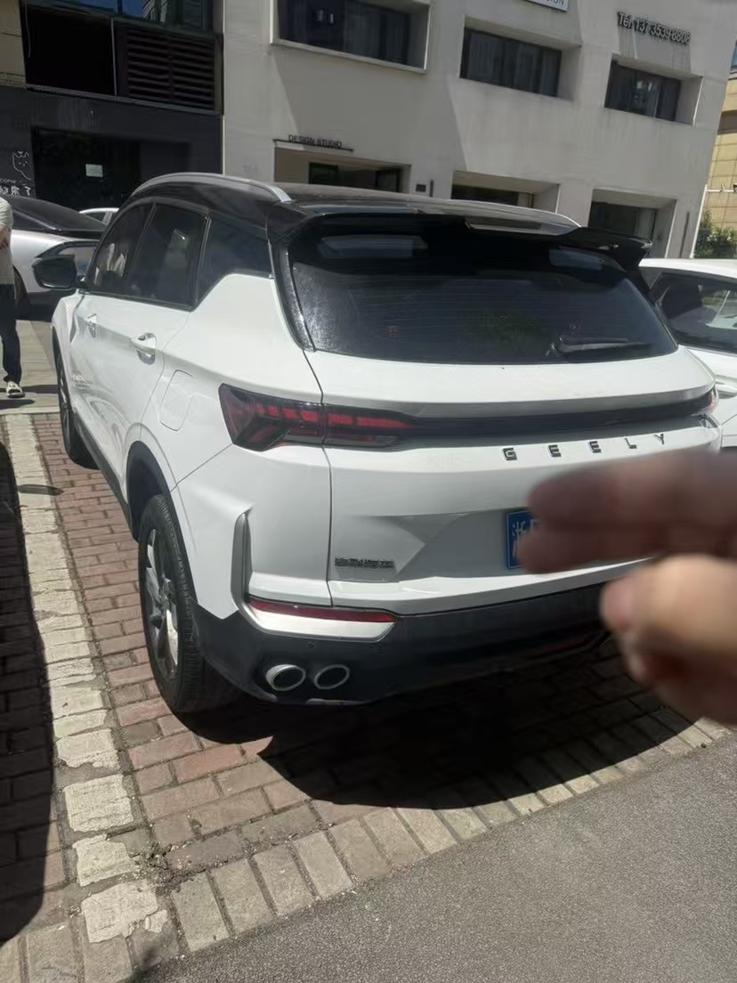 GEELY Coolray 2025 #3 GEELY Coolray 2025 car image #3