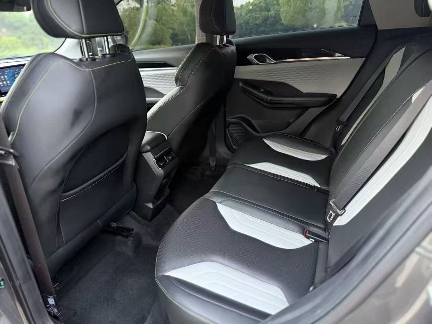 GEELY Coolray 2023 #3 GEELY Coolray 2023 car image #3