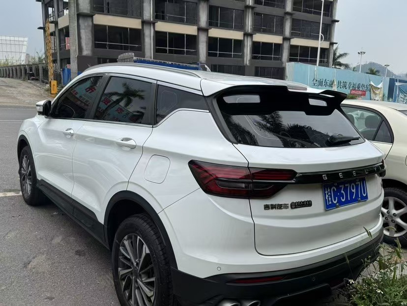 GEELY Coolray 2023 car image #3