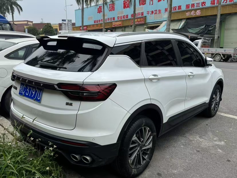 GEELY Coolray 2023 car image #4