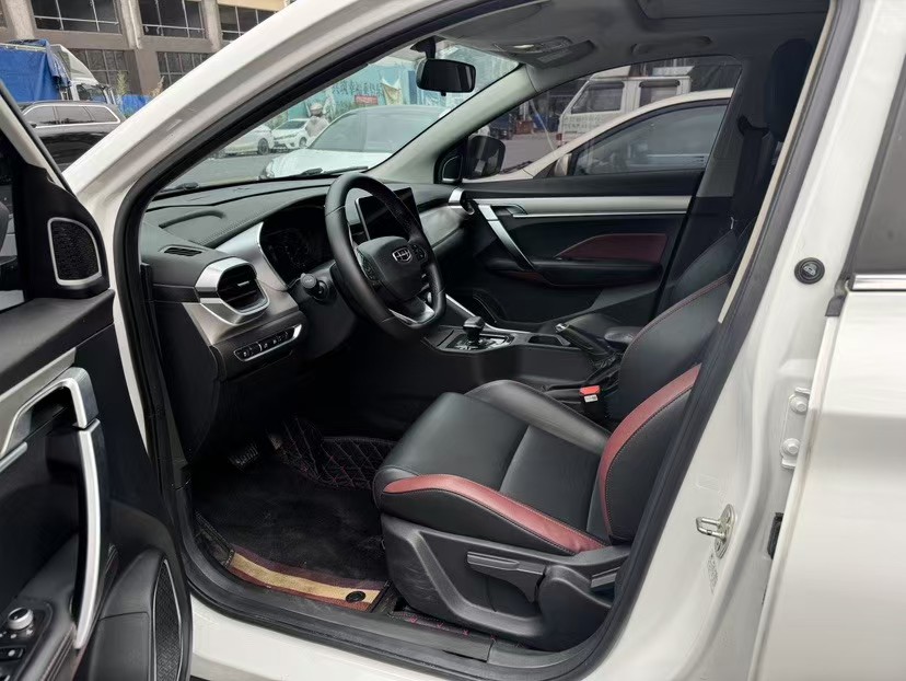 GEELY Coolray 2023 car image #8