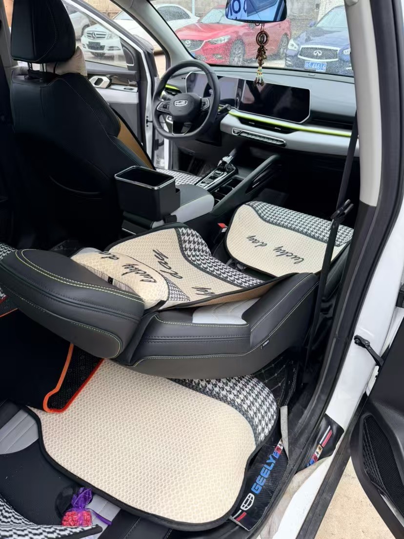 GEELY Coolray 2024 #6 GEELY Coolray 2024 imagen de coche #6