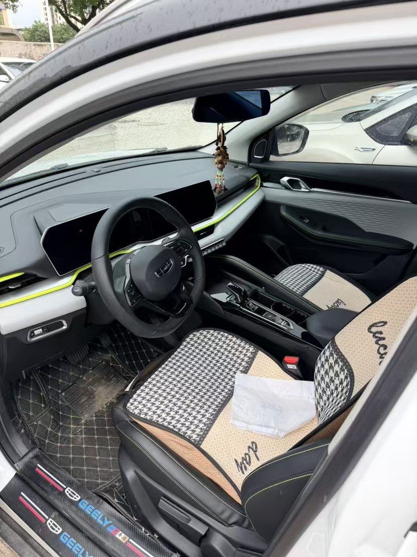GEELY Coolray 2024 #7 GEELY Coolray 2024 imagen de coche #7