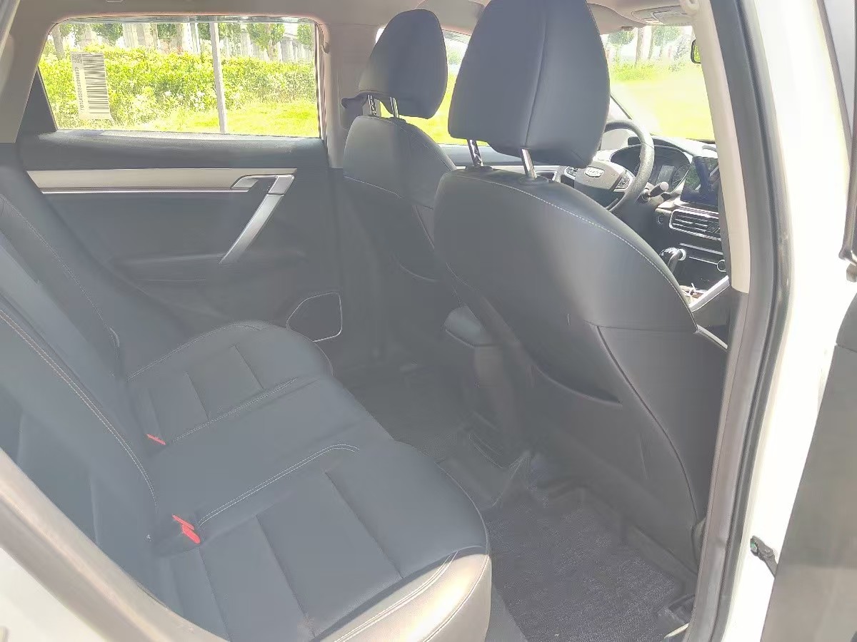 GEELY Coolray 2024 #5 GEELY Coolray 2024 immagine di auto #5