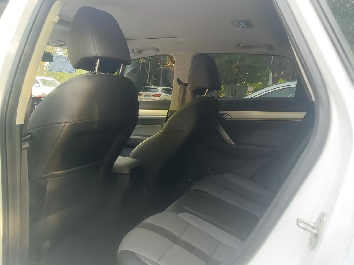 GEELY Coolray 2023 #4 GEELY Coolray 2023 car image #4