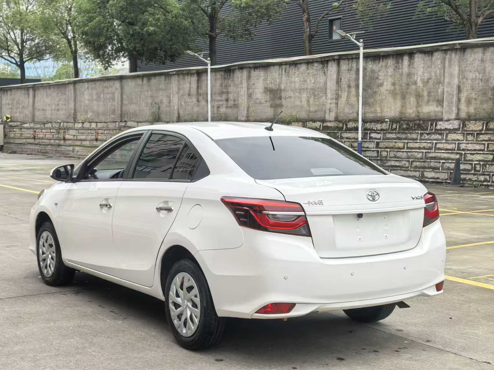 Toyota Vios 2023 car image #7