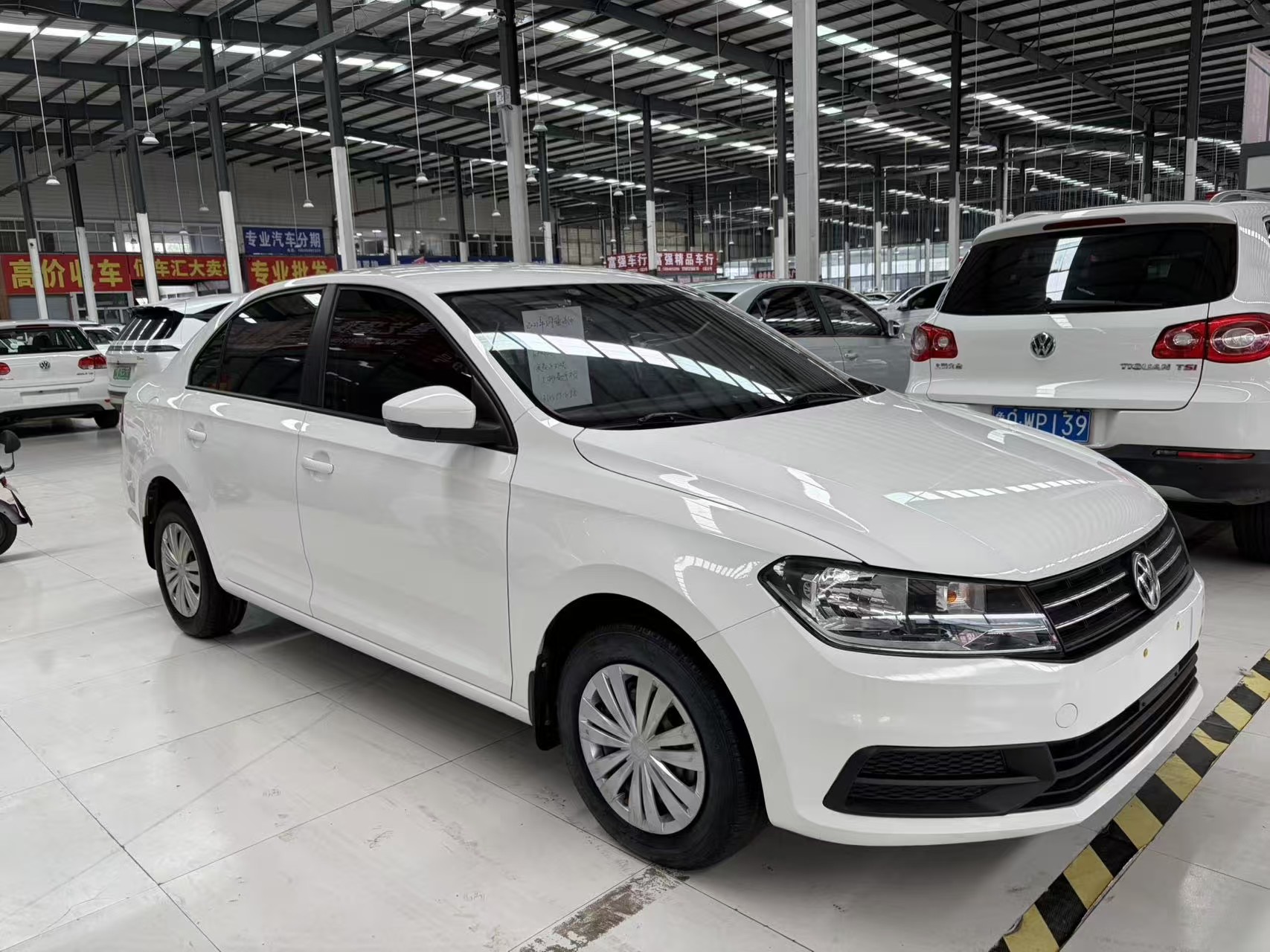 Volkswagen Santana 2021 immagine di auto #6