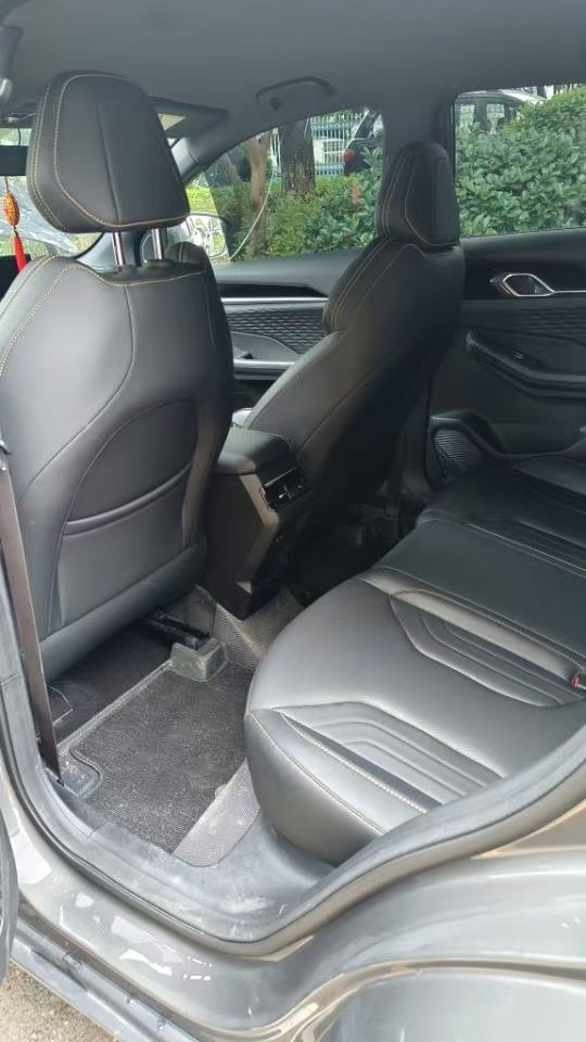 GEELY Coolray 2025 #2 GEELY Coolray 2025 car image #2
