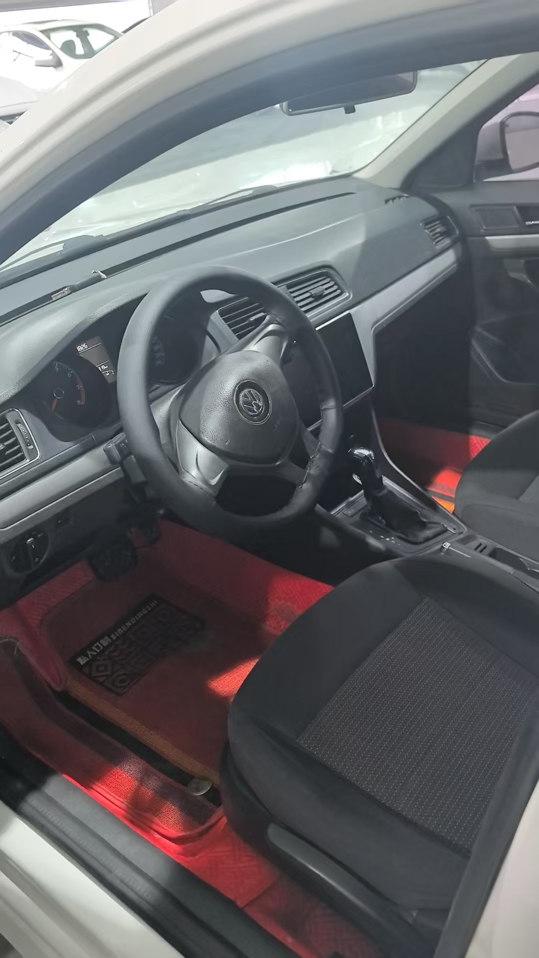 Volkswagen Lavida 2018 صورة سيارة #4