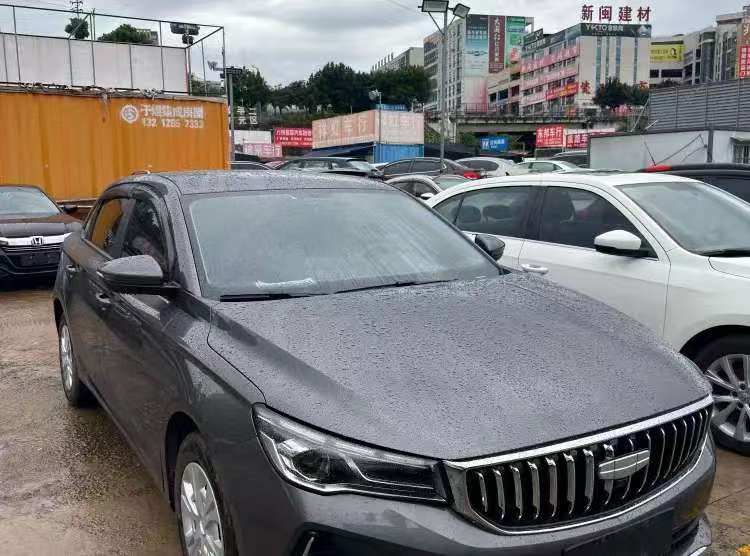GEELY Emgrand 2025 #2 GEELY Emgrand 2025 imagen de coche #2