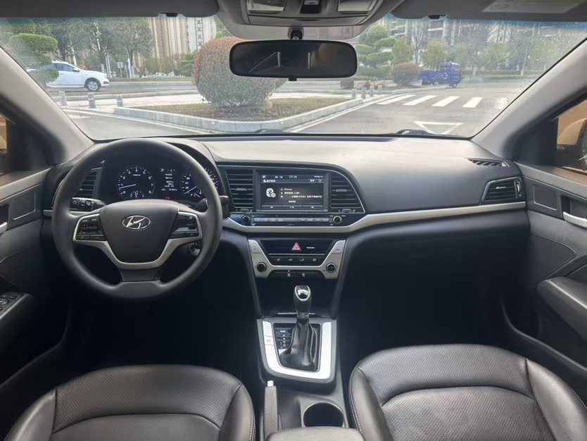 Hyundai Elantra AD 2017 image de voiture #3