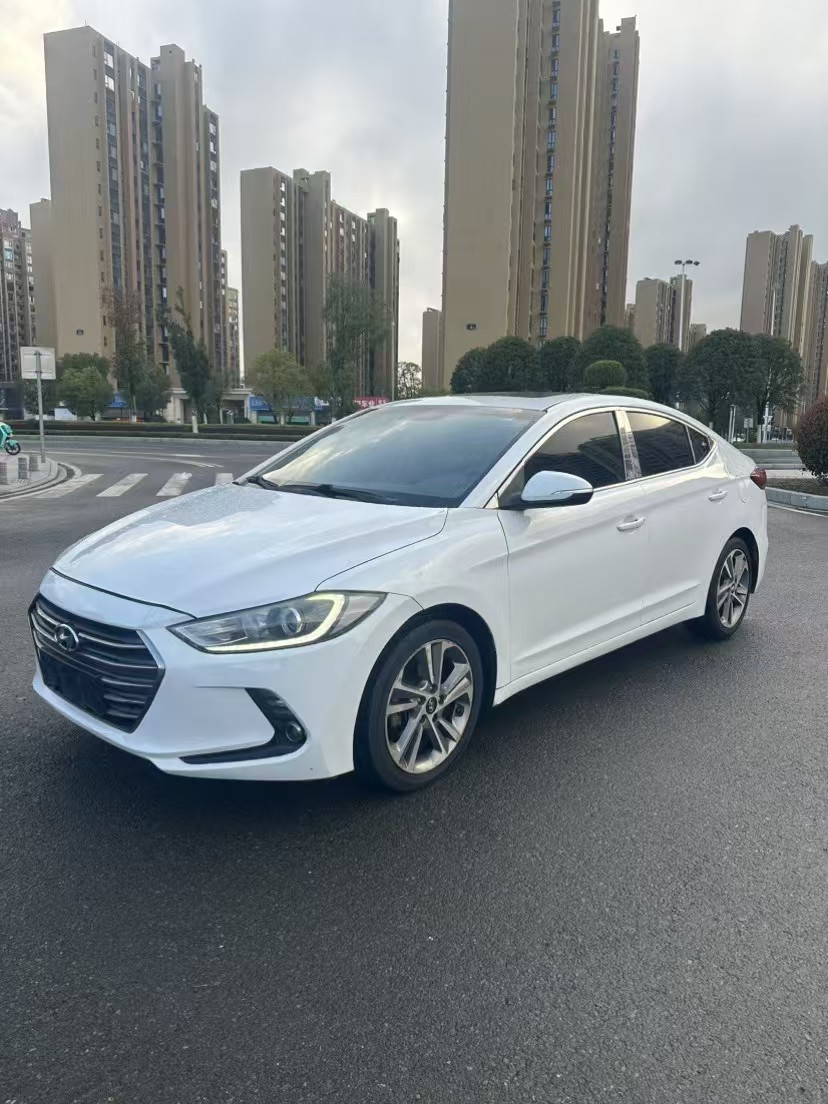 Hyundai Elantra AD 2017 Hyundai Elantra AD 2017 imagen de coche