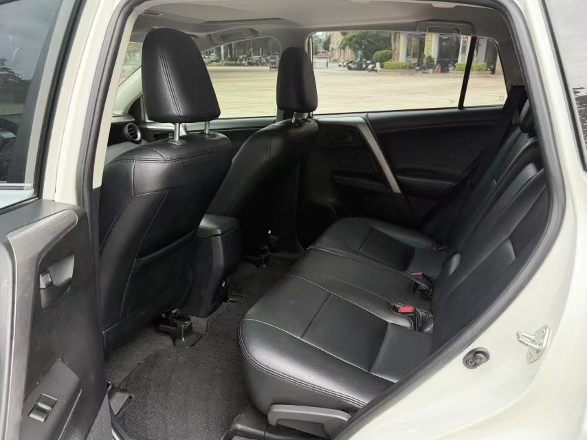 Toyota RAV4 2017 #3 Toyota RAV4 2017 imagen de coche #3