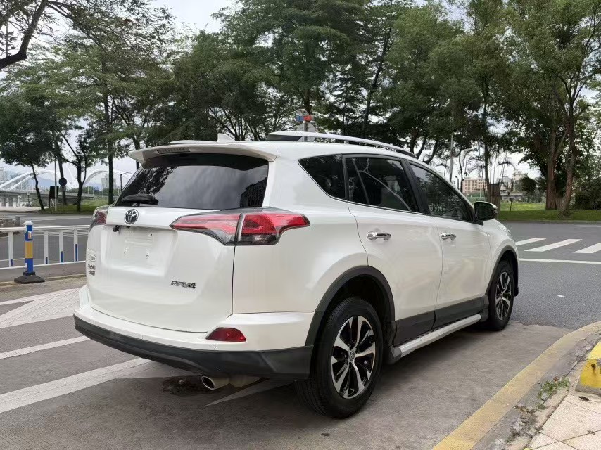 Toyota RAV4 2017 #8 Toyota RAV4 2017 imagen de coche #8