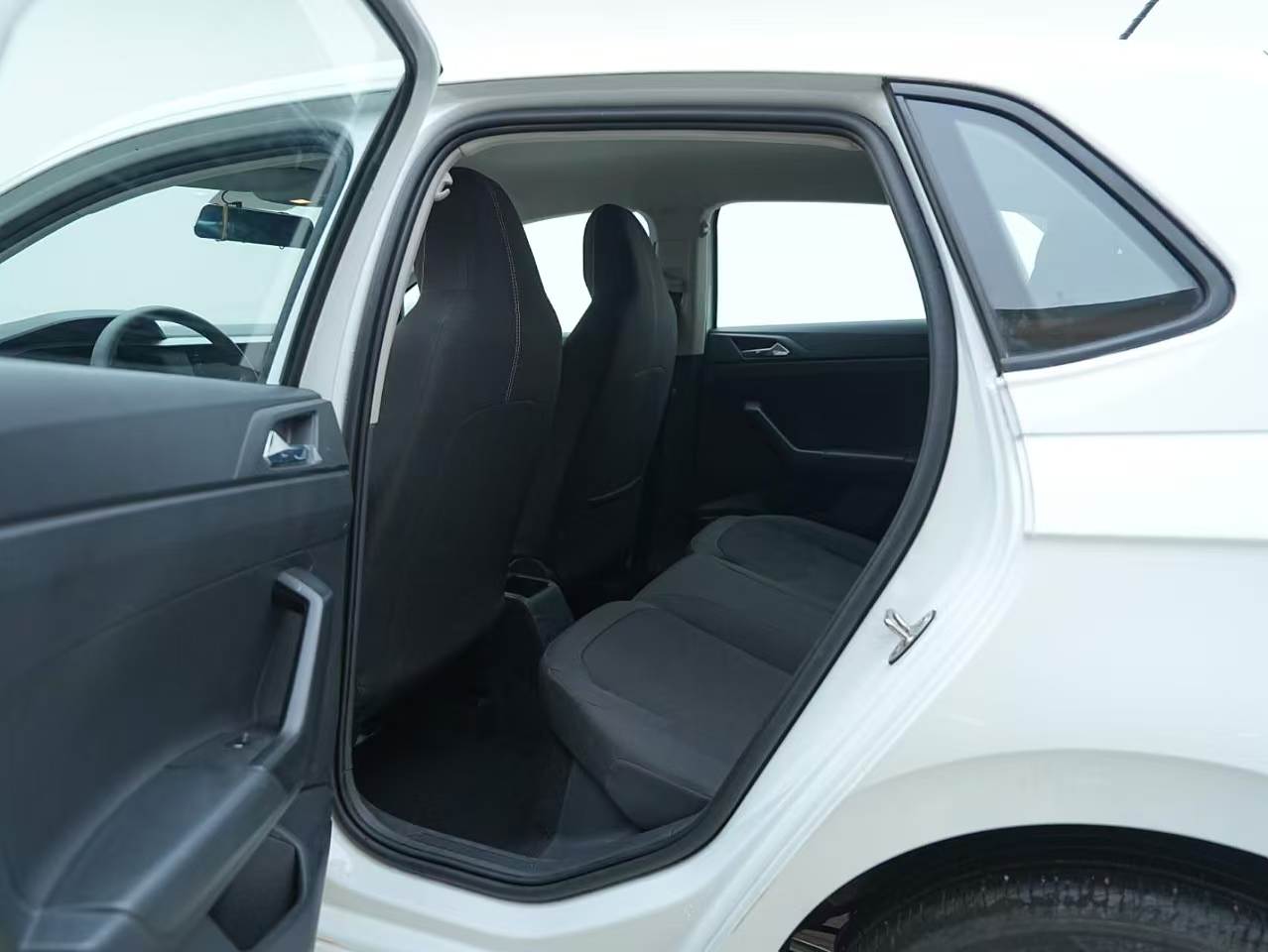 Volkswagen Polo 2023 image de voiture #3