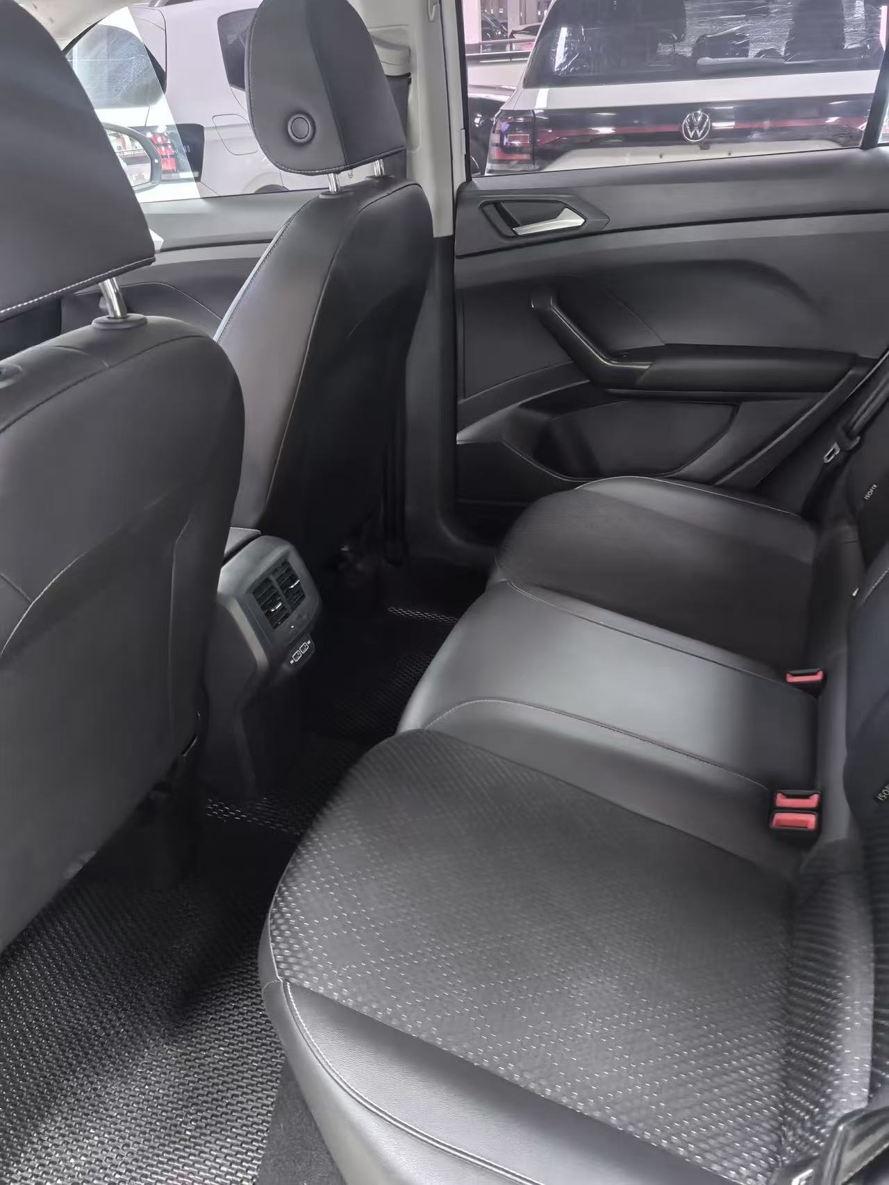 Volkswagen Tacqua 2023 image de voiture #3
