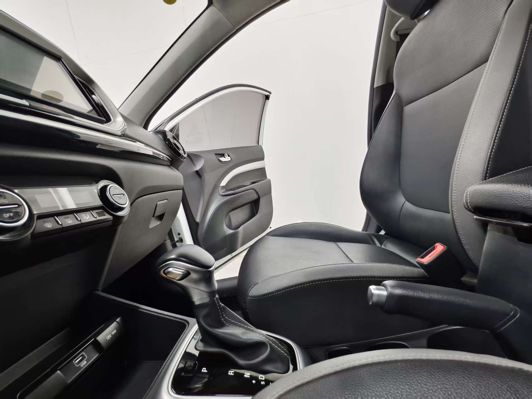 Kia KX1 2023 imagem de carro #14