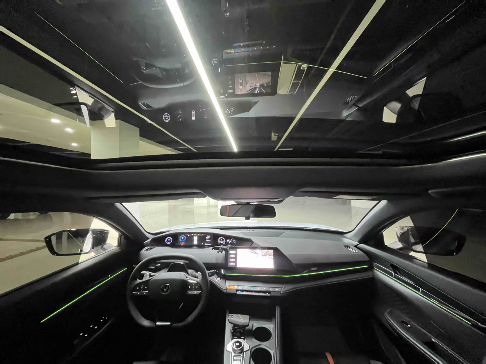 Changan UNI-V 2024 #10 Changan UNI-V 2024 изображение автомобиля #10