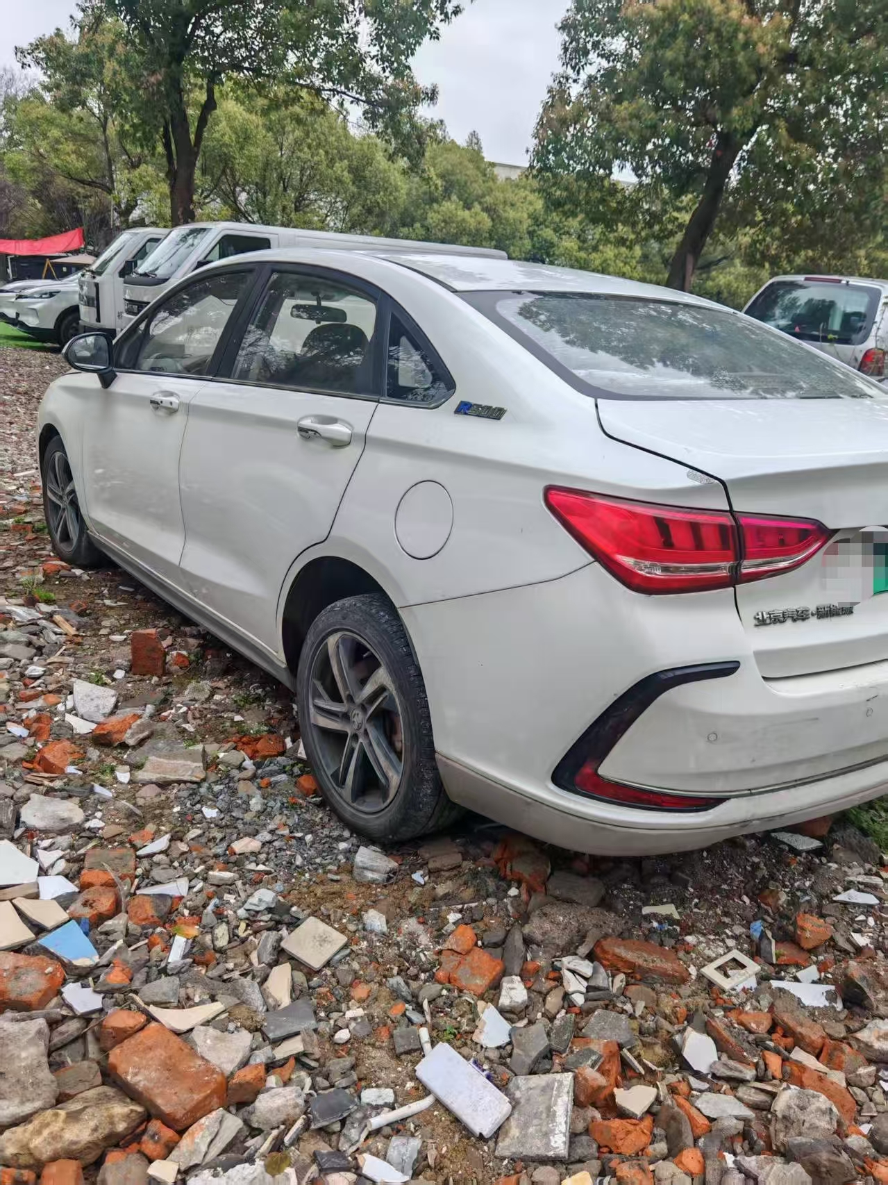 2019 car image #5