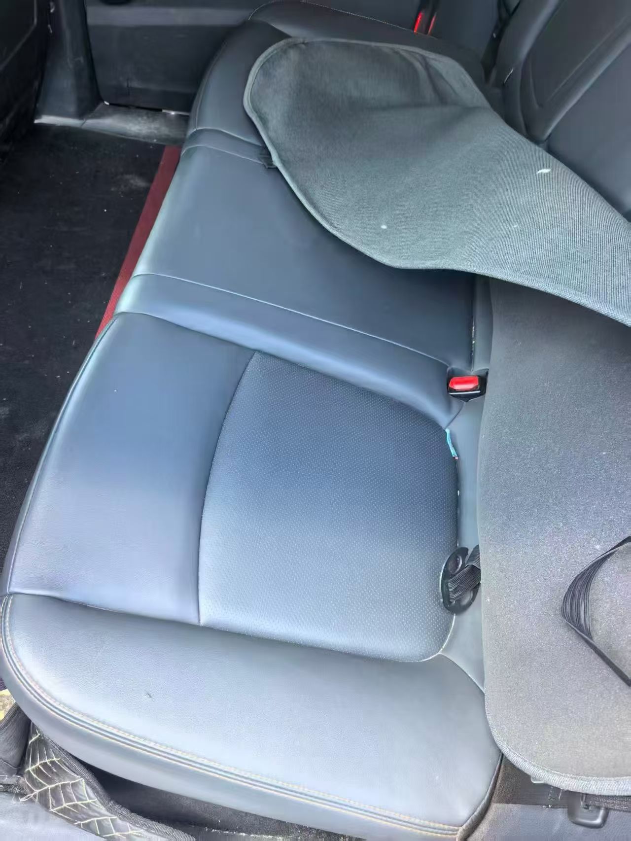 2022 car image #7