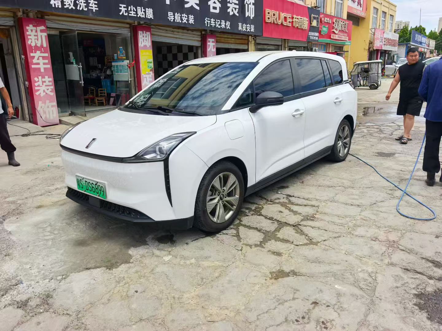 2022 2022 car image
