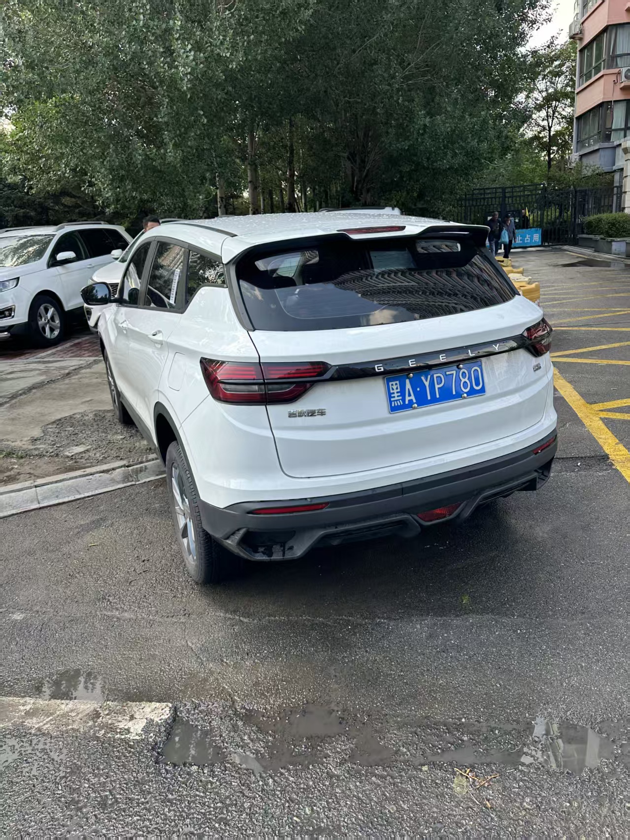 GEELY Coolray 2024 #4 GEELY Coolray 2024 imagem de carro #4