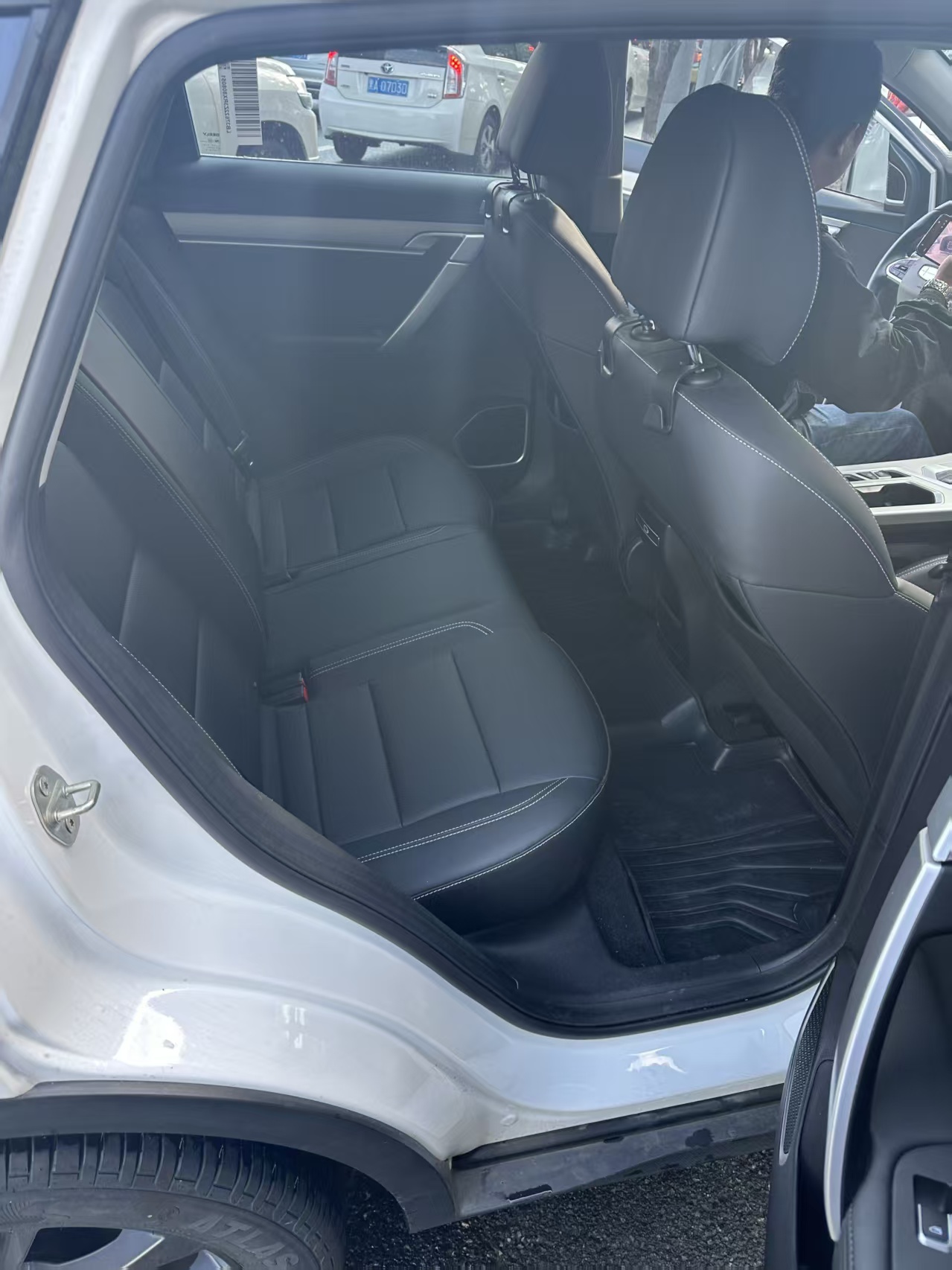GEELY Coolray 2024 #2 GEELY Coolray 2024 imagem de carro #2