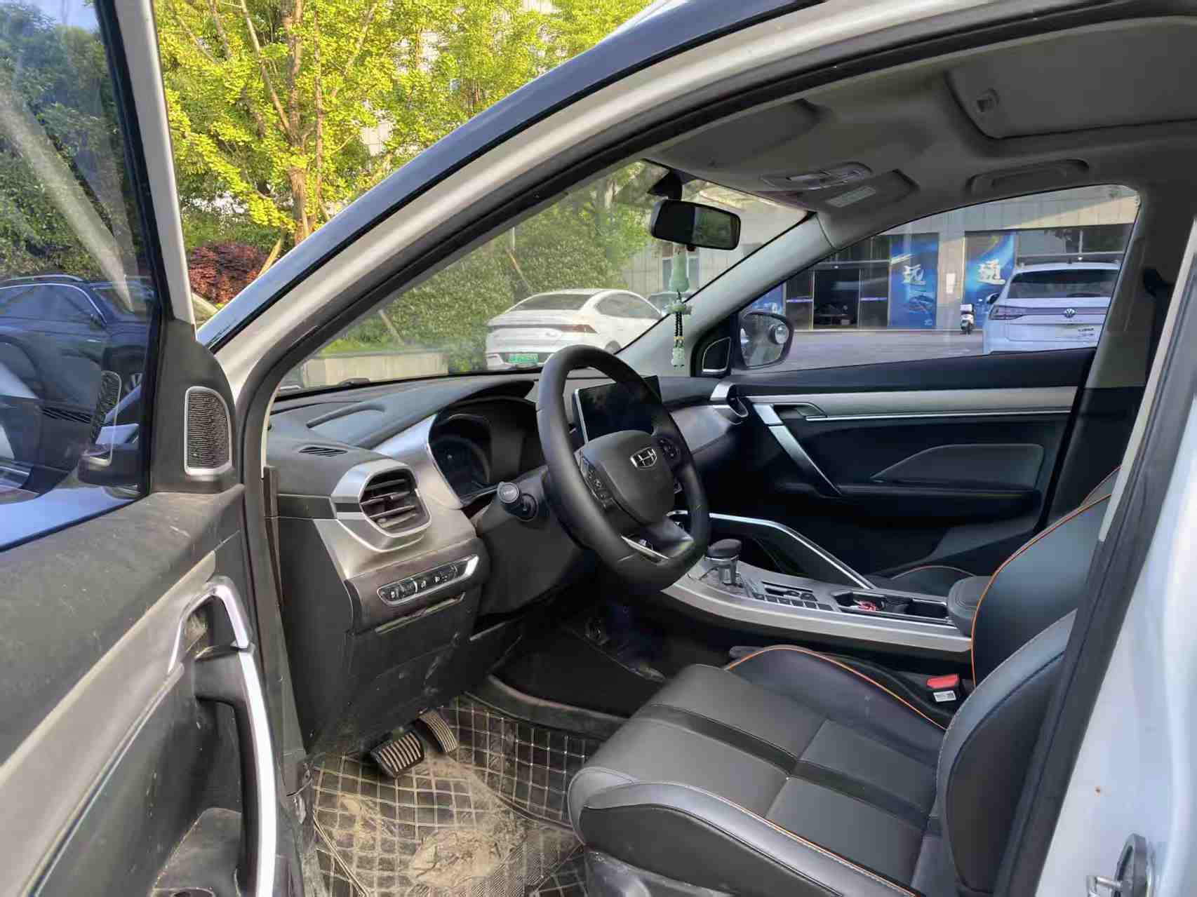 GEELY Coolray 2023 car image #6