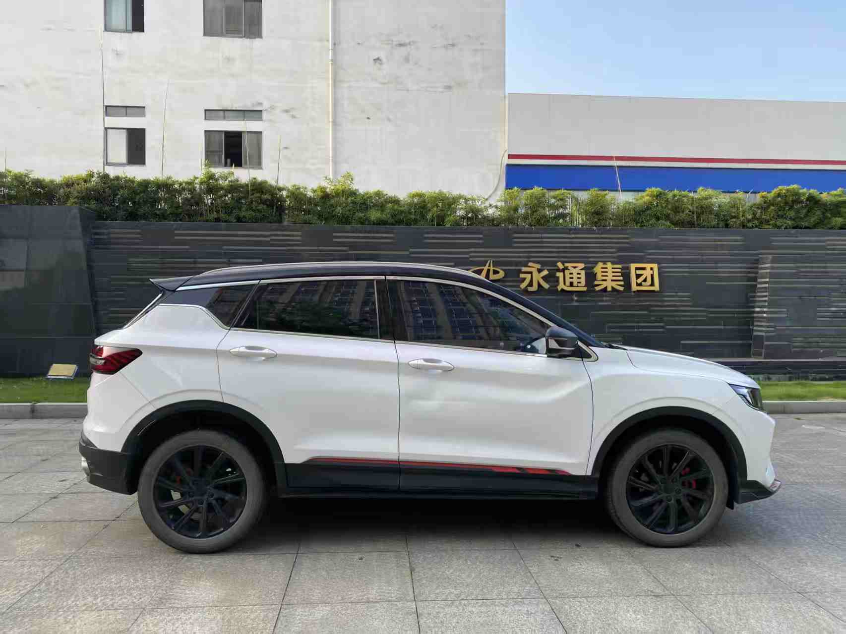 GEELY Coolray 2023 car image #4