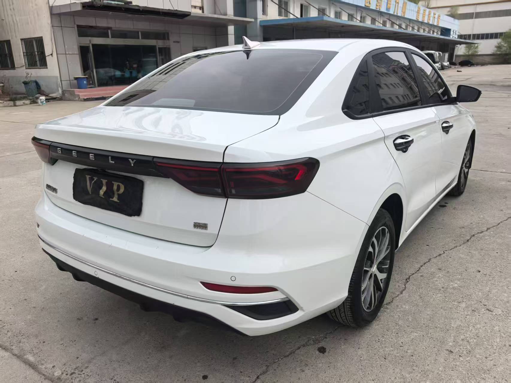 GEELY Emgrand 2023 #12 GEELY Emgrand 2023 car image #12