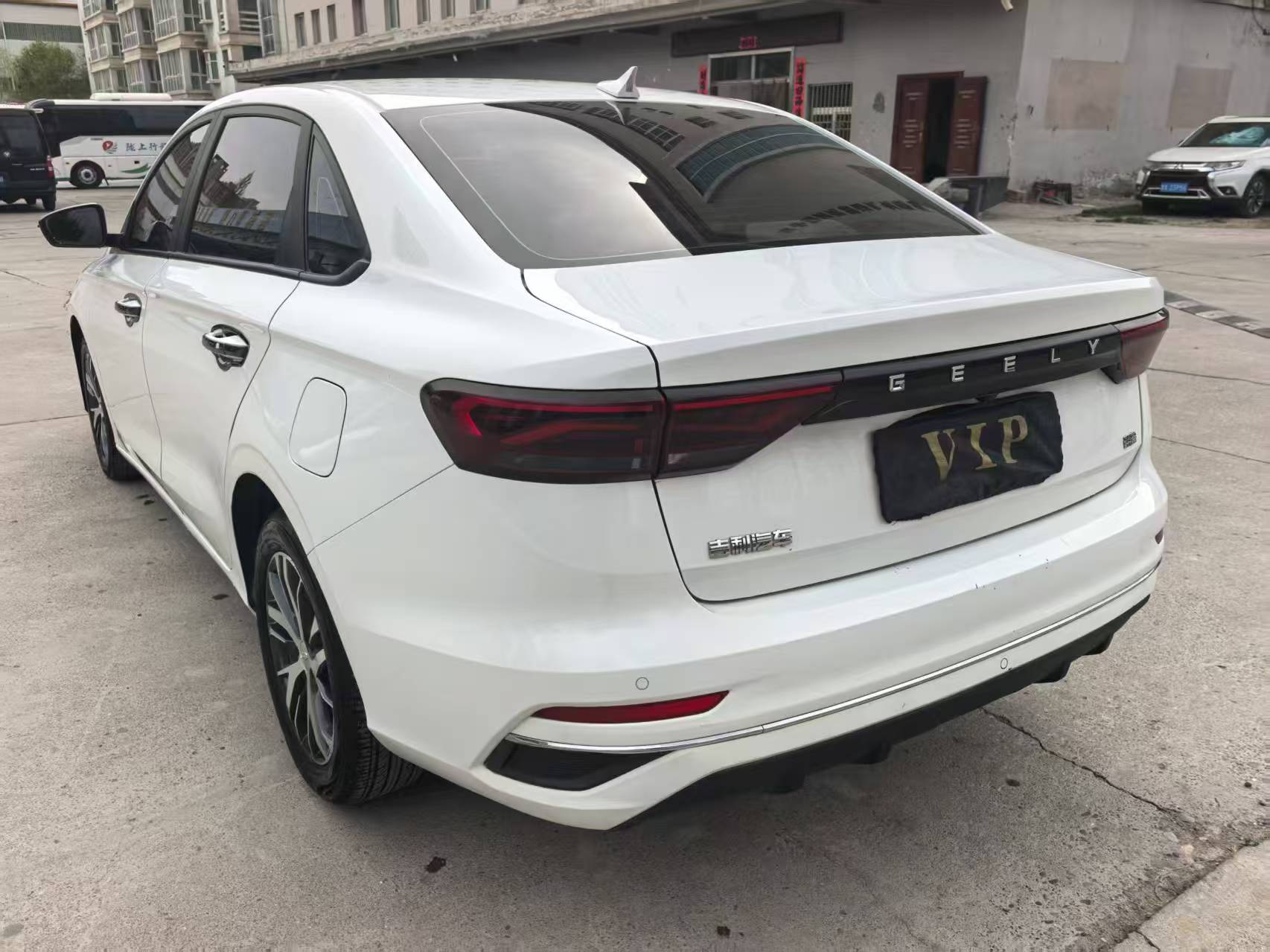 GEELY Emgrand 2023 #11 GEELY Emgrand 2023 car image #11