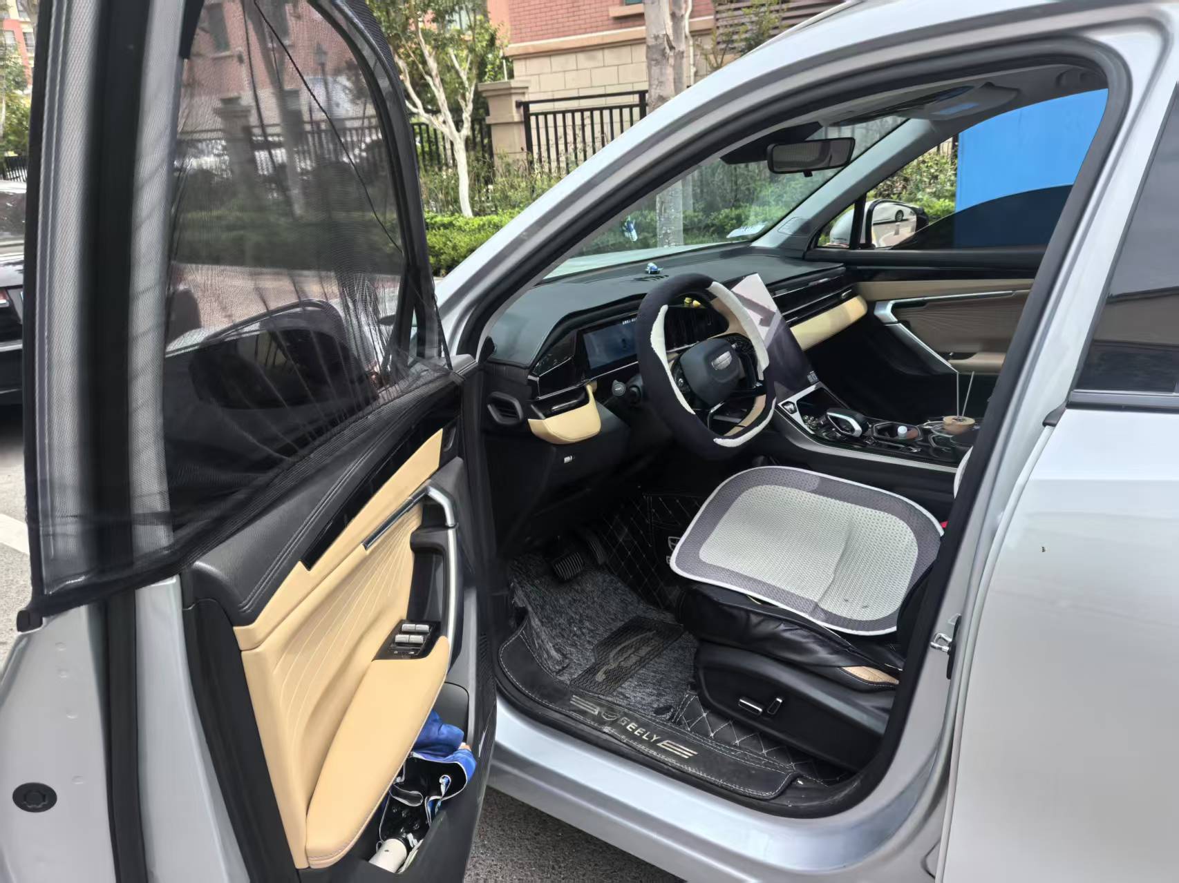GEELY Boyue L 2023 #8 GEELY Boyue L 2023 immagine di auto #8
