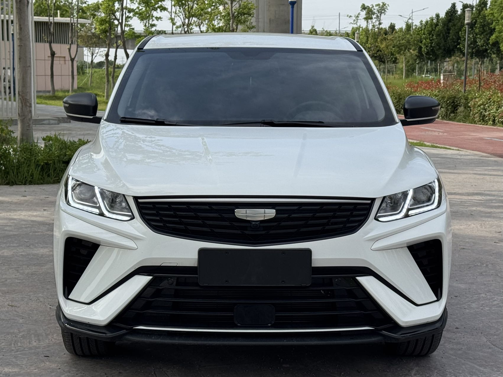 GEELY Coolray 2025 #8 GEELY Coolray 2025 imagen de coche #8