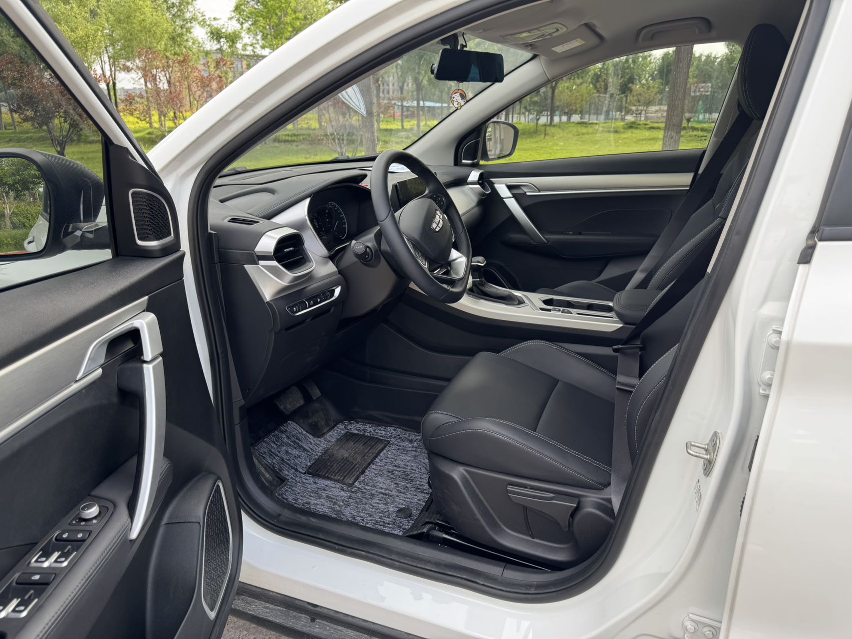 GEELY Coolray 2025 #10 GEELY Coolray 2025 imagen de coche #10