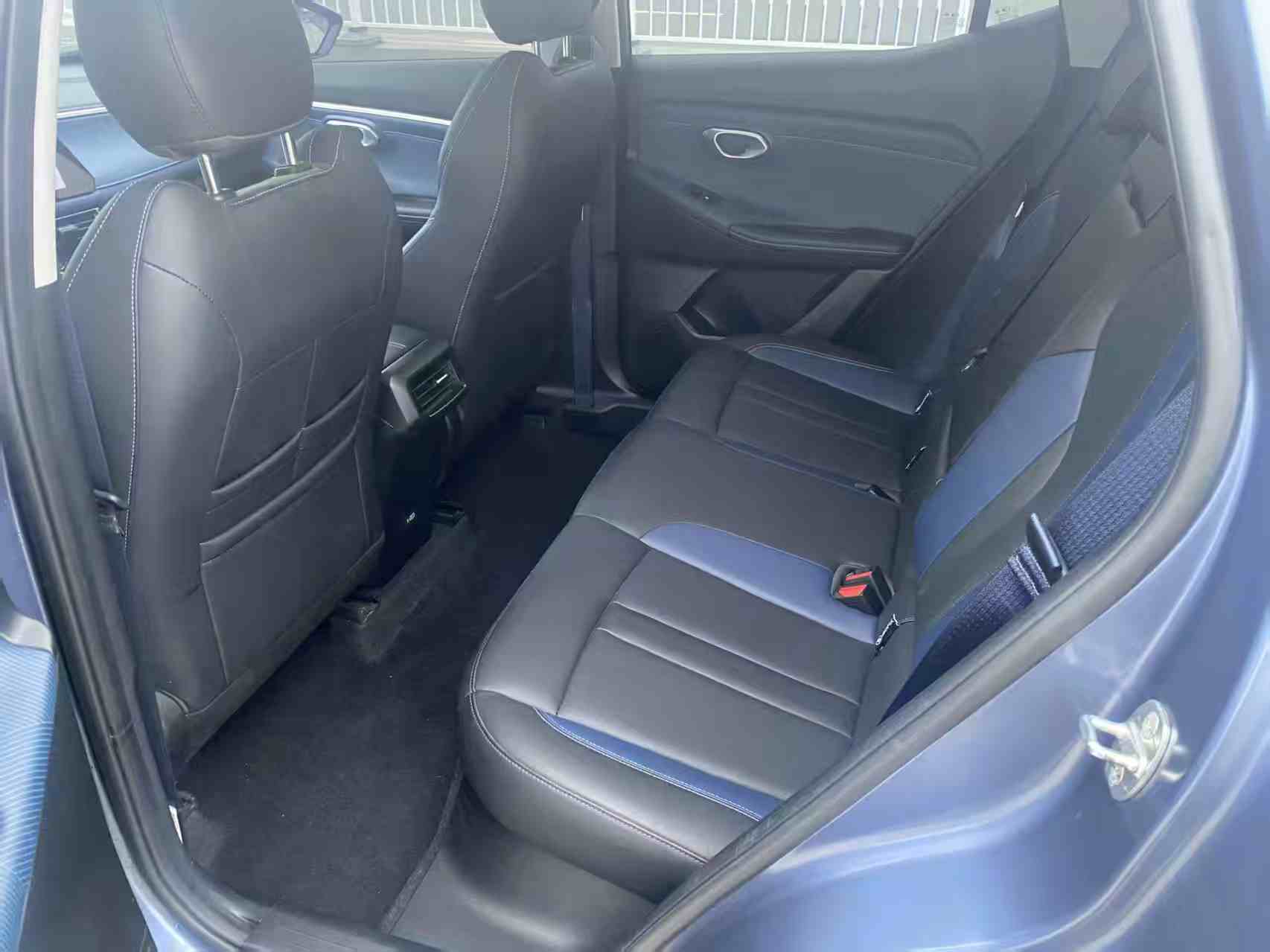 GAC Trumpchi GS3 2024 #2 GAC Trumpchi GS3 2024 car image #2