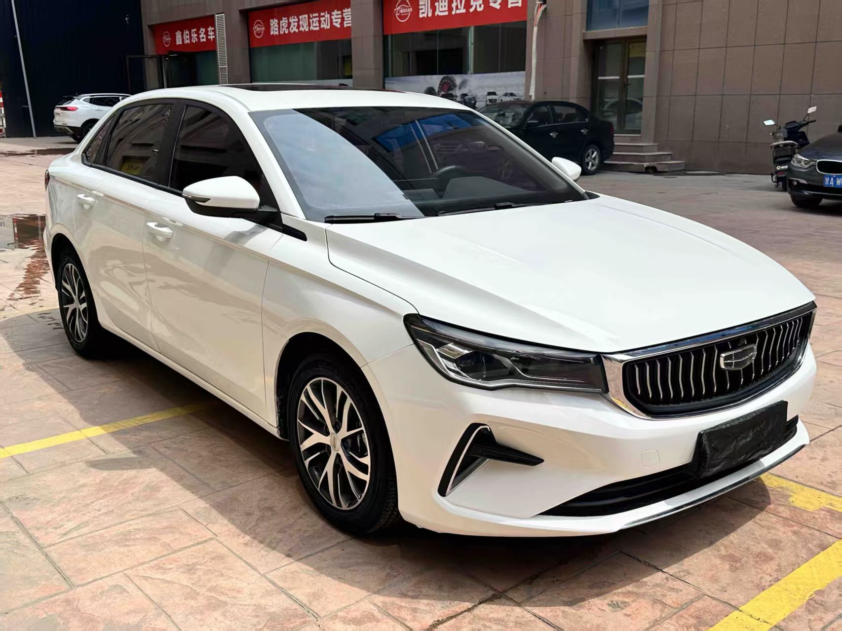 GEELY Emgrand 2023 #3 GEELY Emgrand 2023 car image #3
