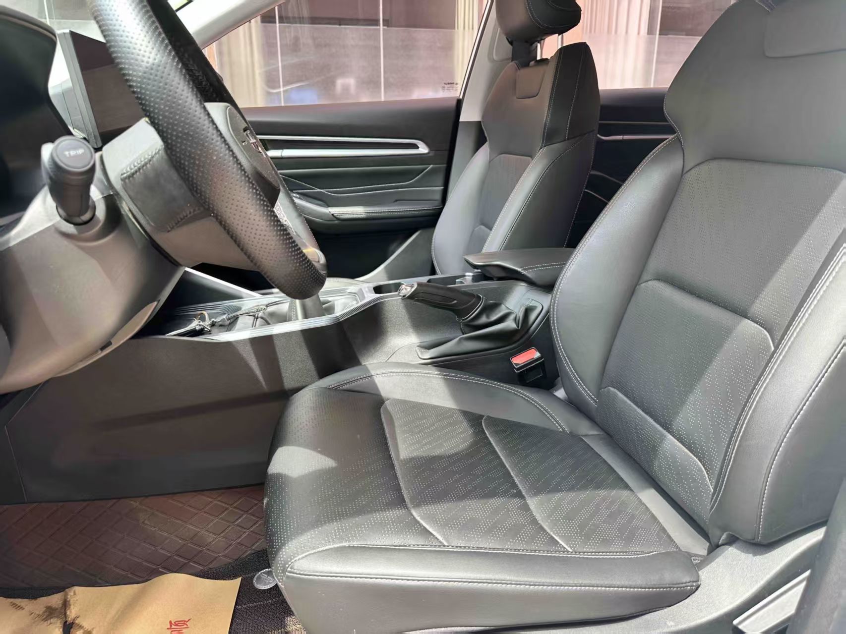 GEELY Emgrand 2023 #19 GEELY Emgrand 2023 car image #19