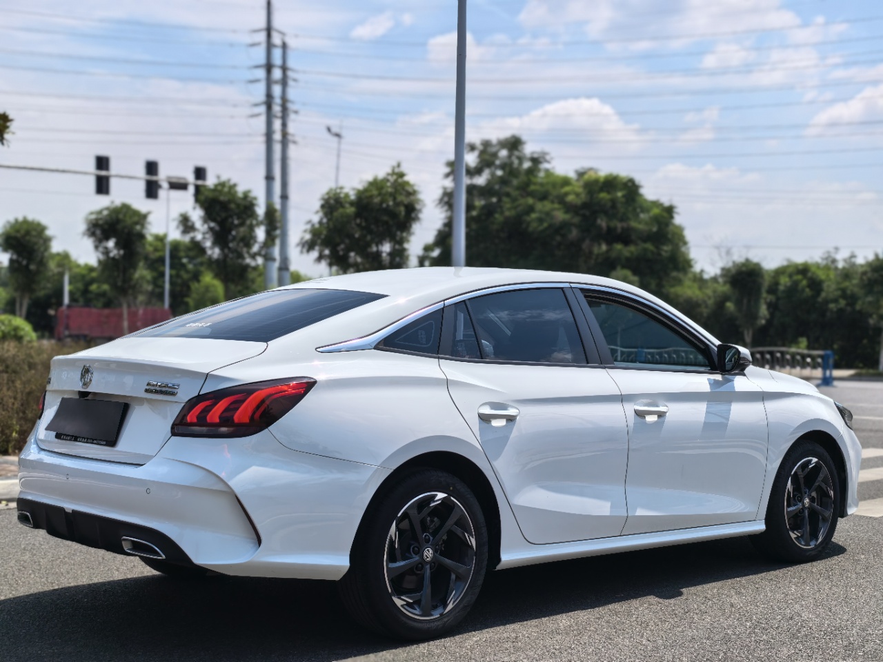 MG 5 2023 #5 MG 5 2023 изображение автомобиля #5