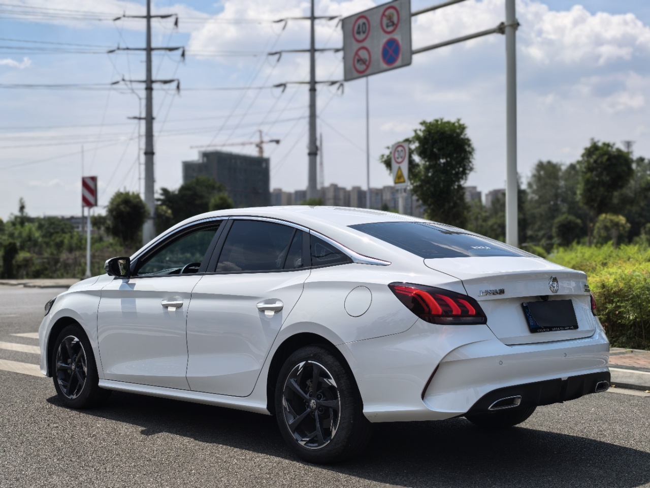 MG 5 2023 #17 MG 5 2023 изображение автомобиля #17