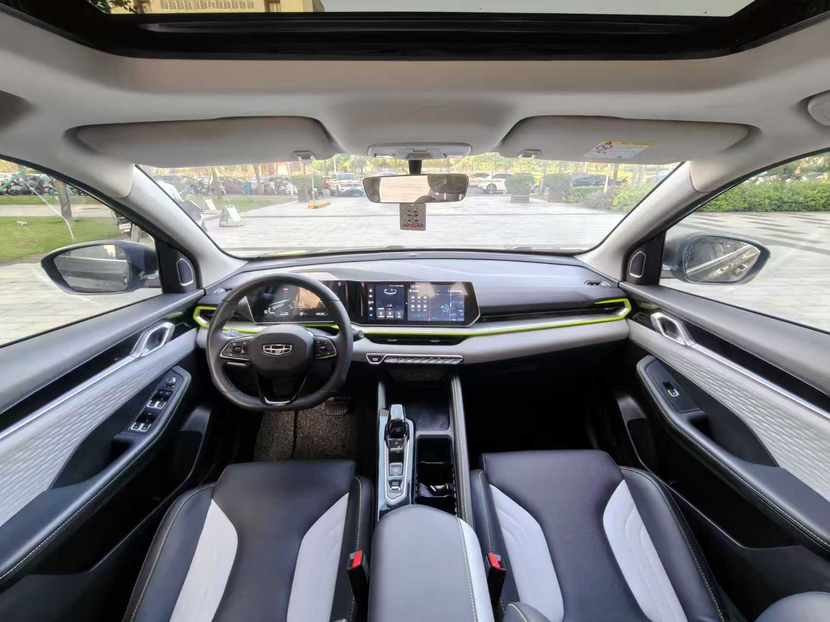 GEELY Coolray 2023 #14 GEELY Coolray 2023 изображение автомобиля #14