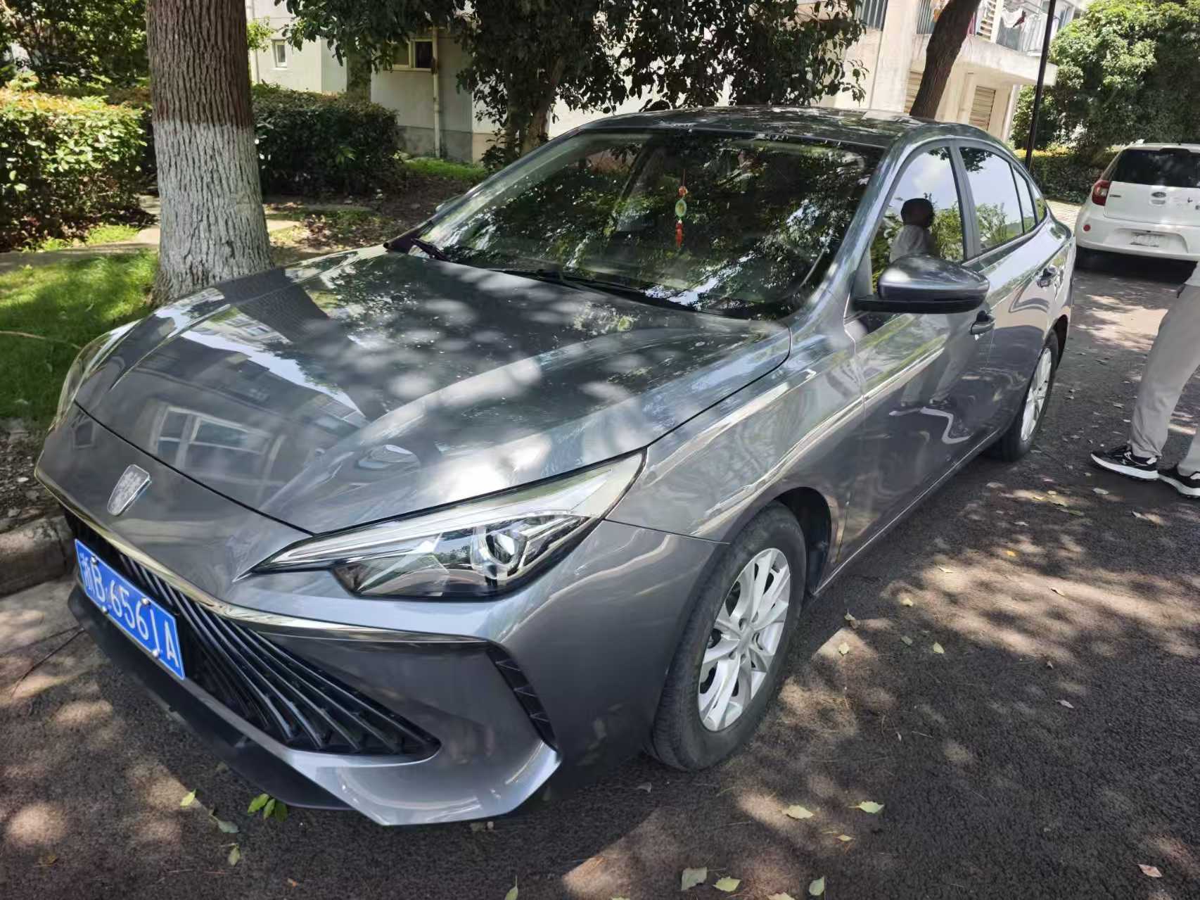 Roewe i5 2024 car image 