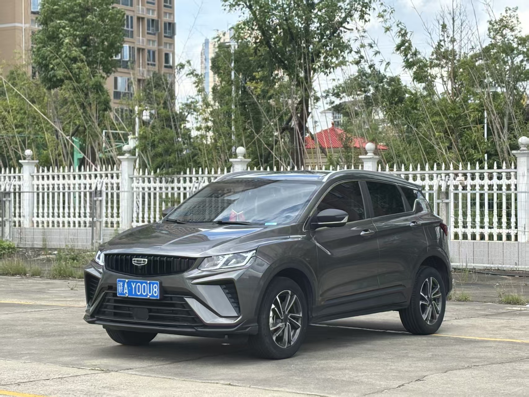 GEELY Coolray 2023 car image 