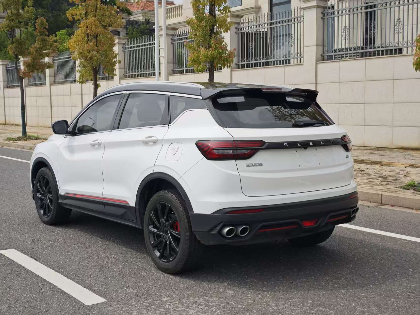 GEELY Coolray 2023 #7 GEELY Coolray 2023 car image #7