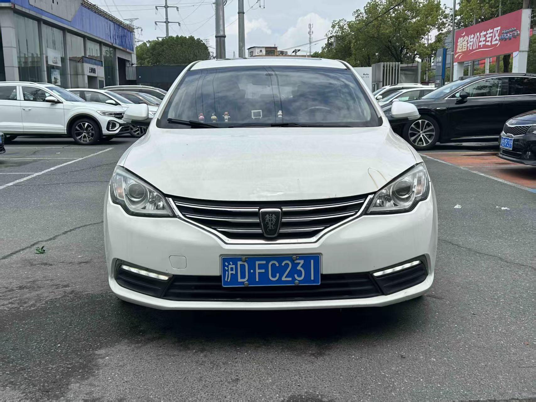 Roewe 360 2016 #12 Roewe 360 2016 car image #12